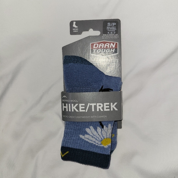 🌟 NWT Darn Tough Socks - Picture 1 of 4